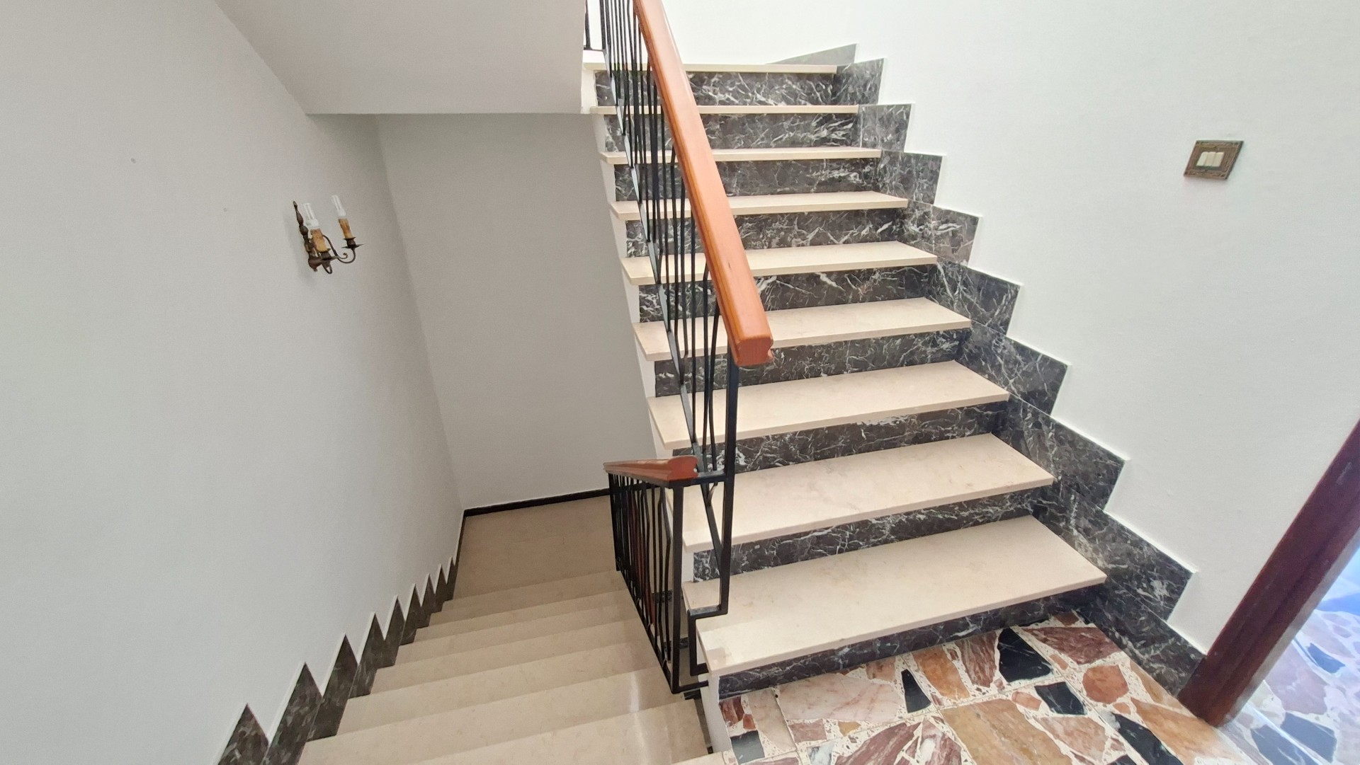 staircase to the second floor 