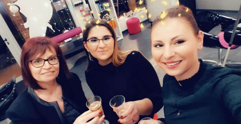 Corinne, Charlène et Elora