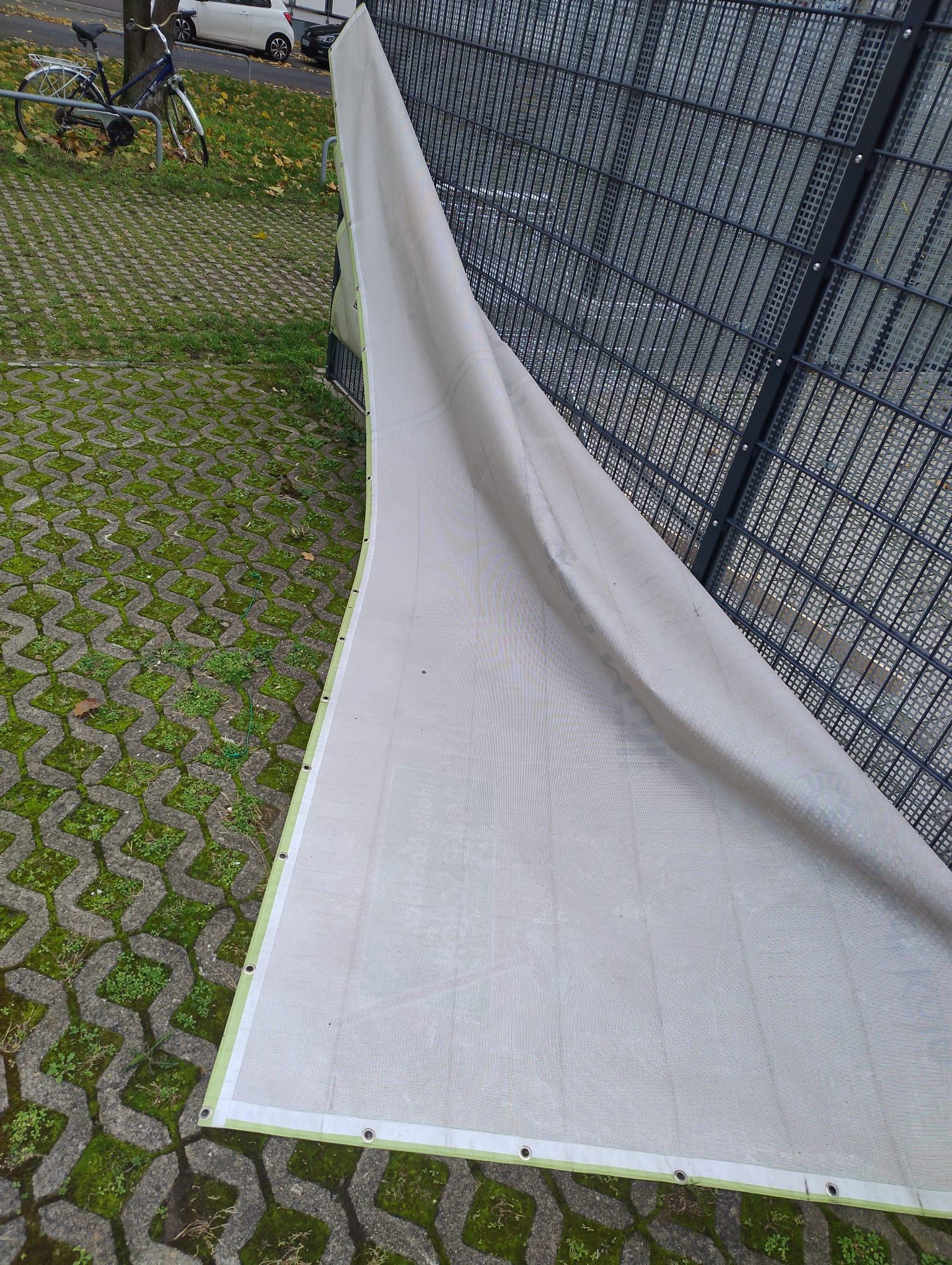 Oktober 2025: Hallo-Nachbar-Banner Vitalisstraße ablösend