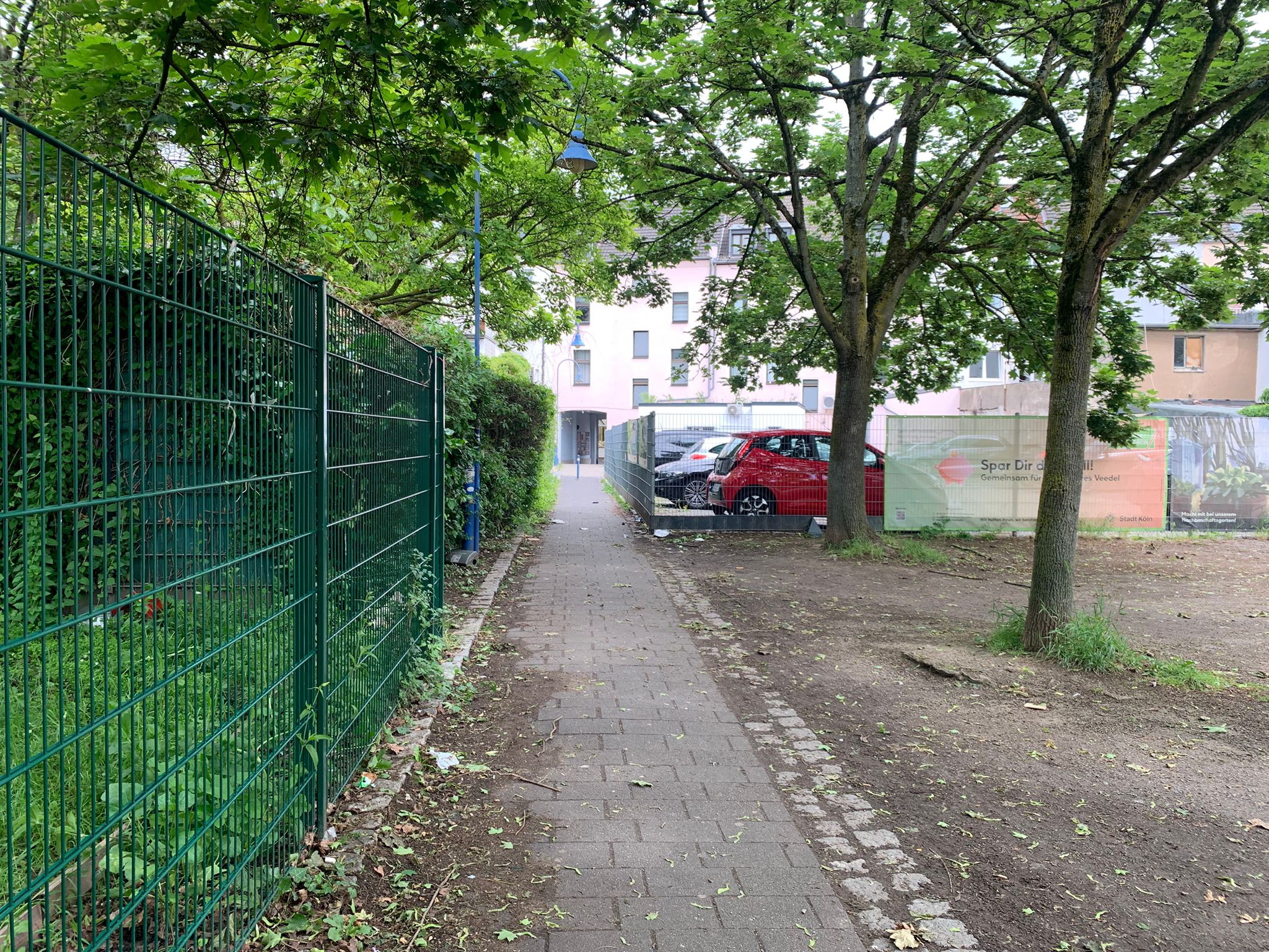 Mai 2026: Durchgang vom Genovevahof in Richtung Keupstraße