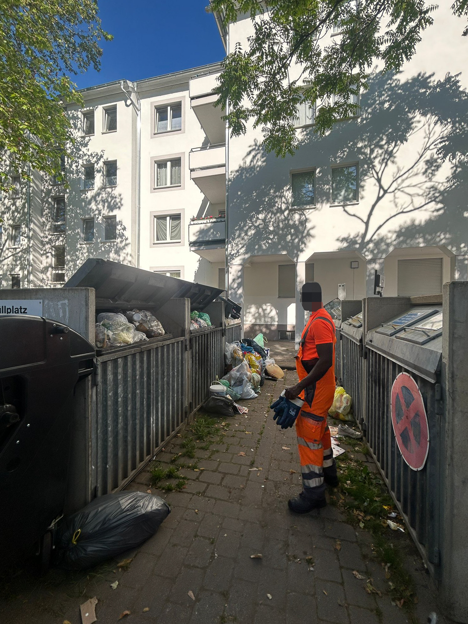 Mai 2026: Müllplatz Steubenstraße