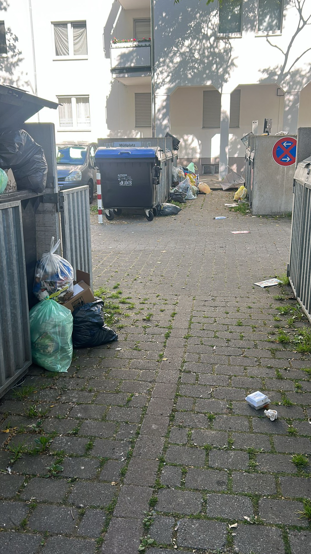 Mai 2026: Müllplatz Steubenstraße