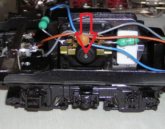 Ankerlager Märklin Trommelkollektor (Hochleistungsantrieb HLA „6090“ \ 5 pol Anker“) „Seite 1“ – ein Tröpfchen Öl