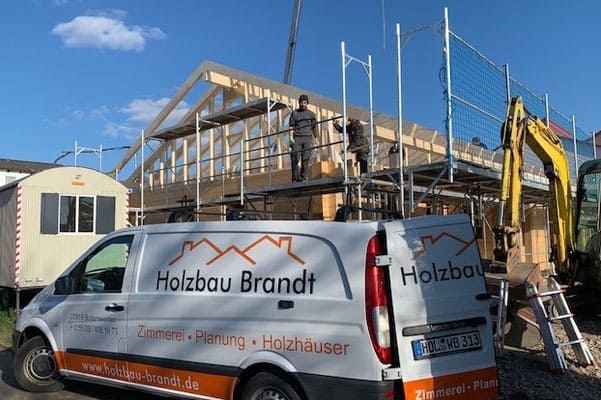 Massivholzhaus - Montage - Blockhausbau - Holzbau - Hausbau 