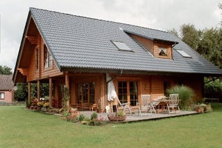 Holzhaus - Wohnblockhaus - ein Blockhaus bauen und ein einmaliges Wohnklima erhalten - Bilder - Bildergalerie - Architektenhäuser - Niedersachsen