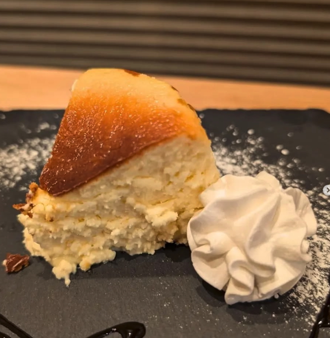 バスクチーズケーキ