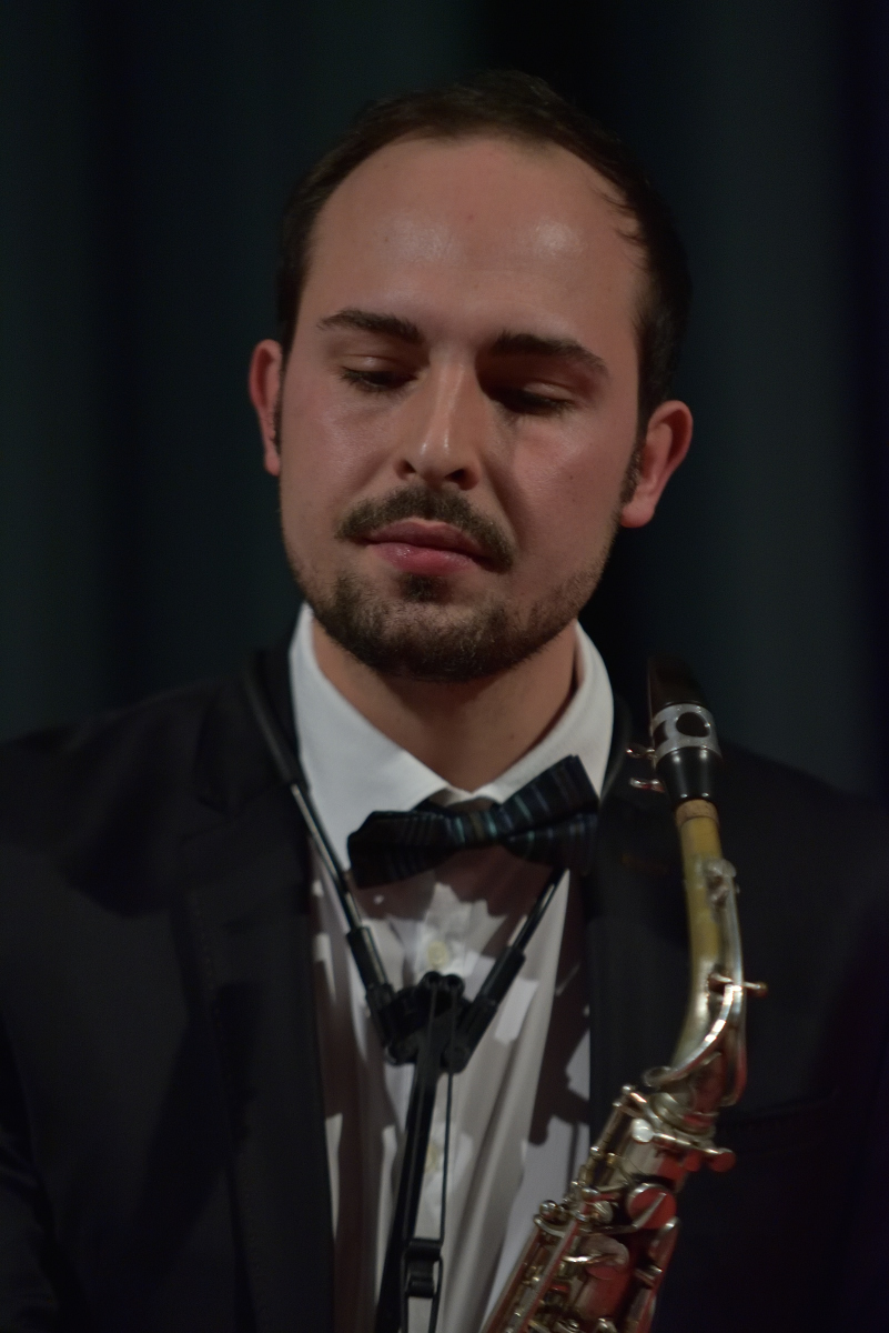 Roberto Vignoli, saxofono 