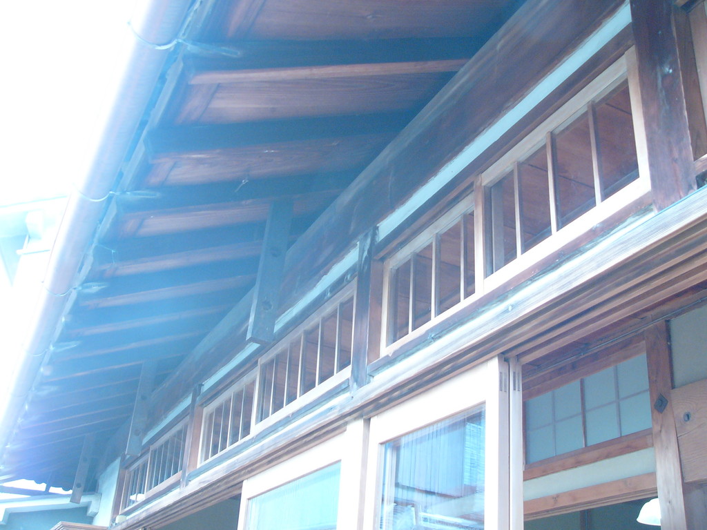 軒　下(村野)