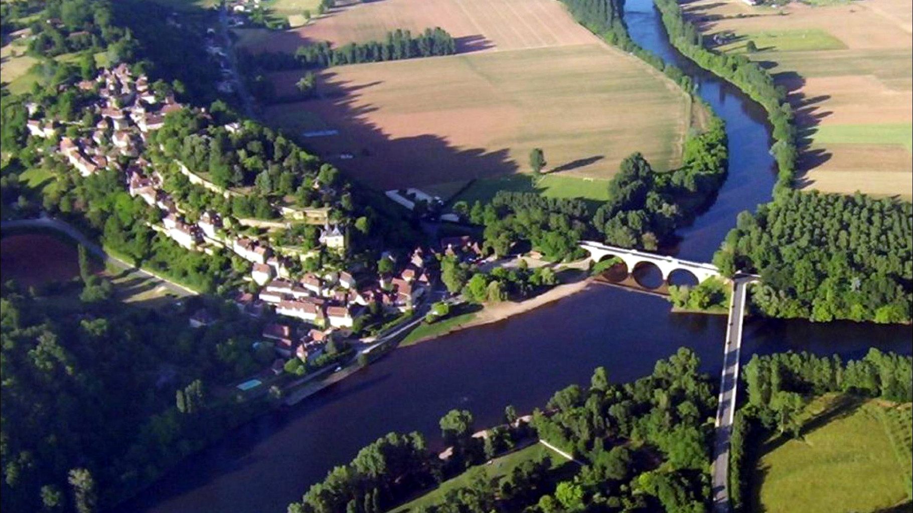 Limeuil -confluence de la Dordogne et de la Vézère