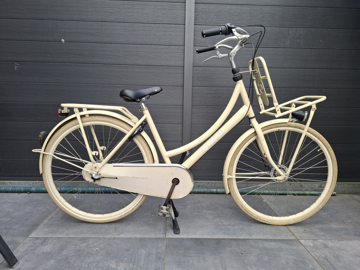 Cortina C is weer rijklaar !