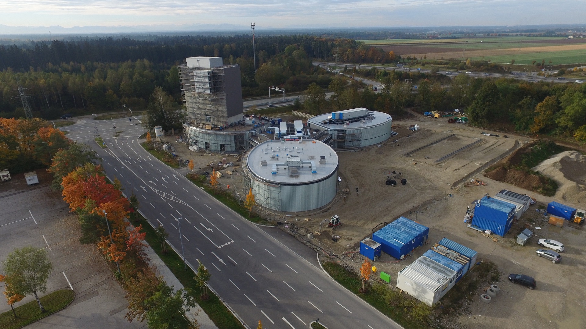 Dronenansicht der Jochen Schweizer Arena (Foto: jochen-schweizer.de)     