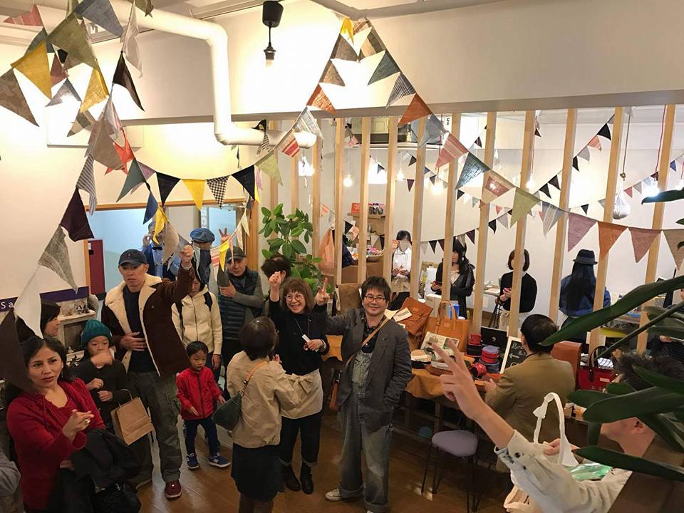 カランカランカラン♪鐘のおとではじまる、白熱のじゃんけん大会