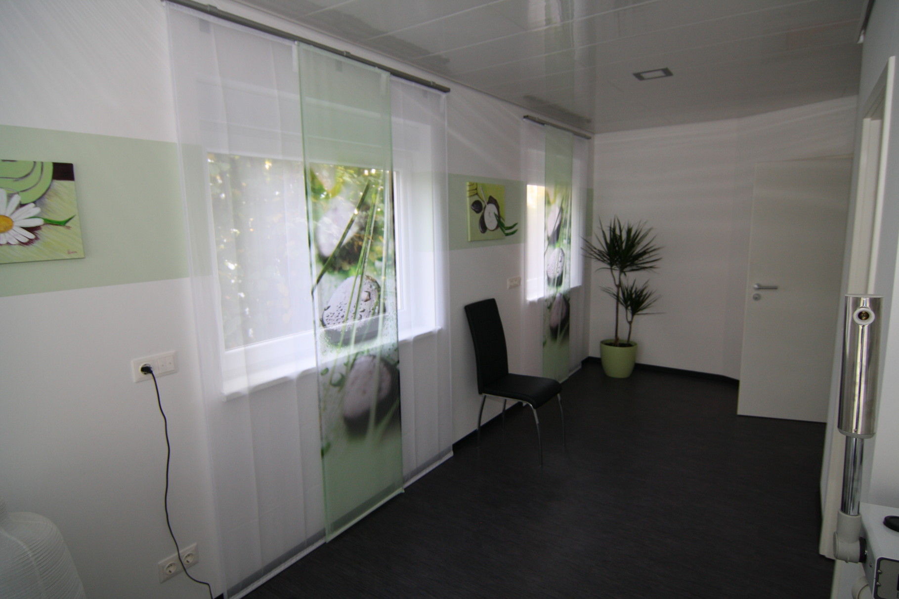 Unser Beauty-Studio - Dauerhafte Haarentfernung Würzburg Nagelstudio ...