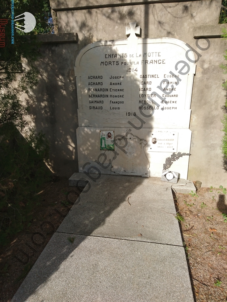 Rappel monument aux mort au cimetière