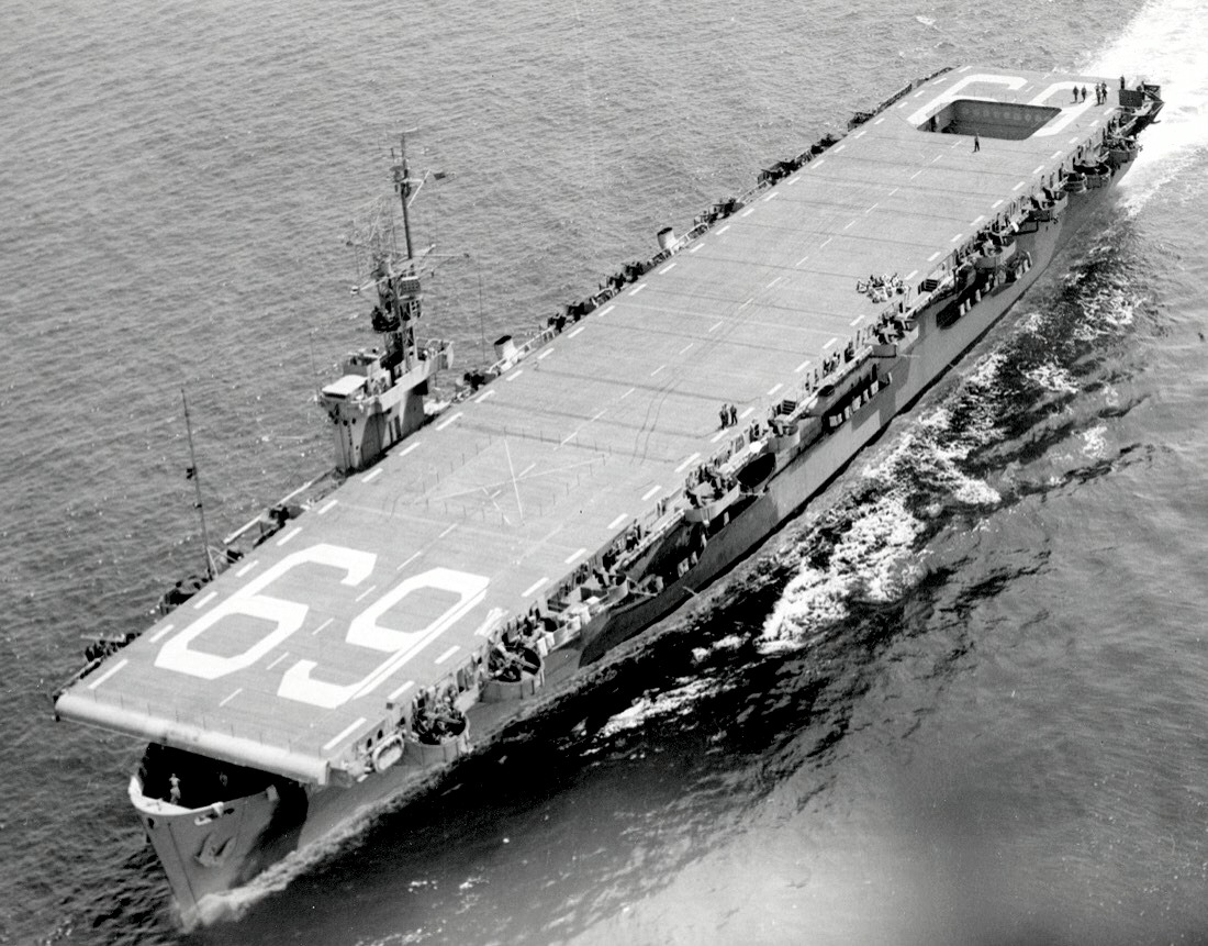 USS Kasaan Bay