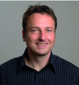 Vortrag am 28.03.2025: Dipl. Phys. Carsten Busch: Gravitationslinsen - Fata Morganen in Einsteins Universum