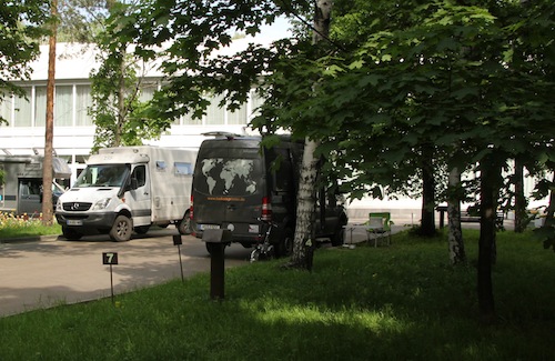   Hier mal unser netter Stellplatz in Sokolniki Park.