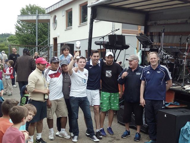 Turniersieger Herren die Latinos aus Stuttgart