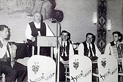 Mit dem Roider Jackl verbindet die Dellnhauser Musikanten eine tiefe Freundschaft.