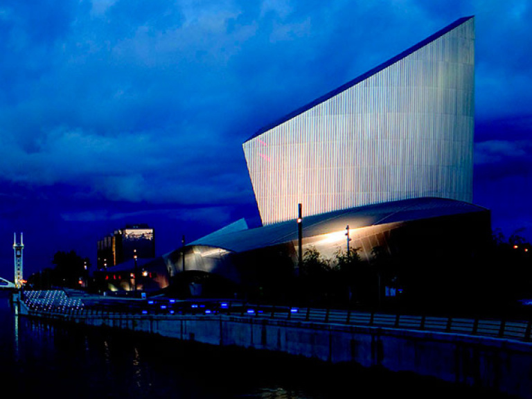 Daniel Libeskind, Imperial War Museum North, Manchester, 2002