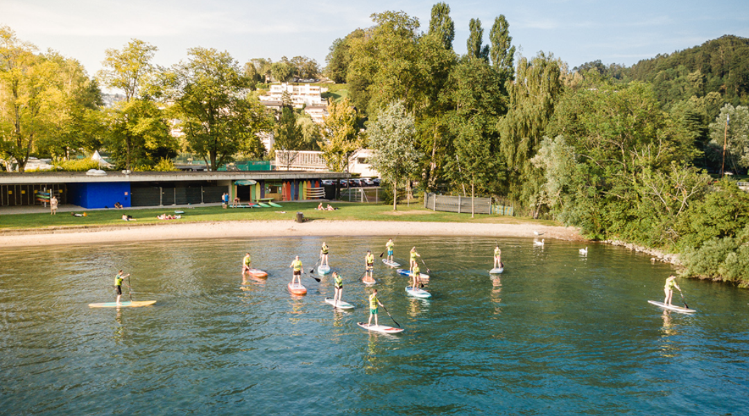 Stand up paddle im Lido Luzern / 12.7. rahmenprogrammluzern2022s