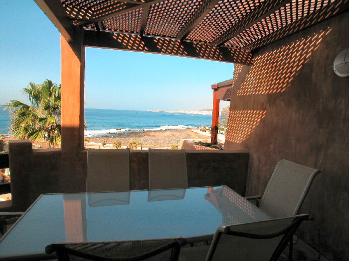 Teneriffa Urlaub mit herrliche Aussicht auf das Meer