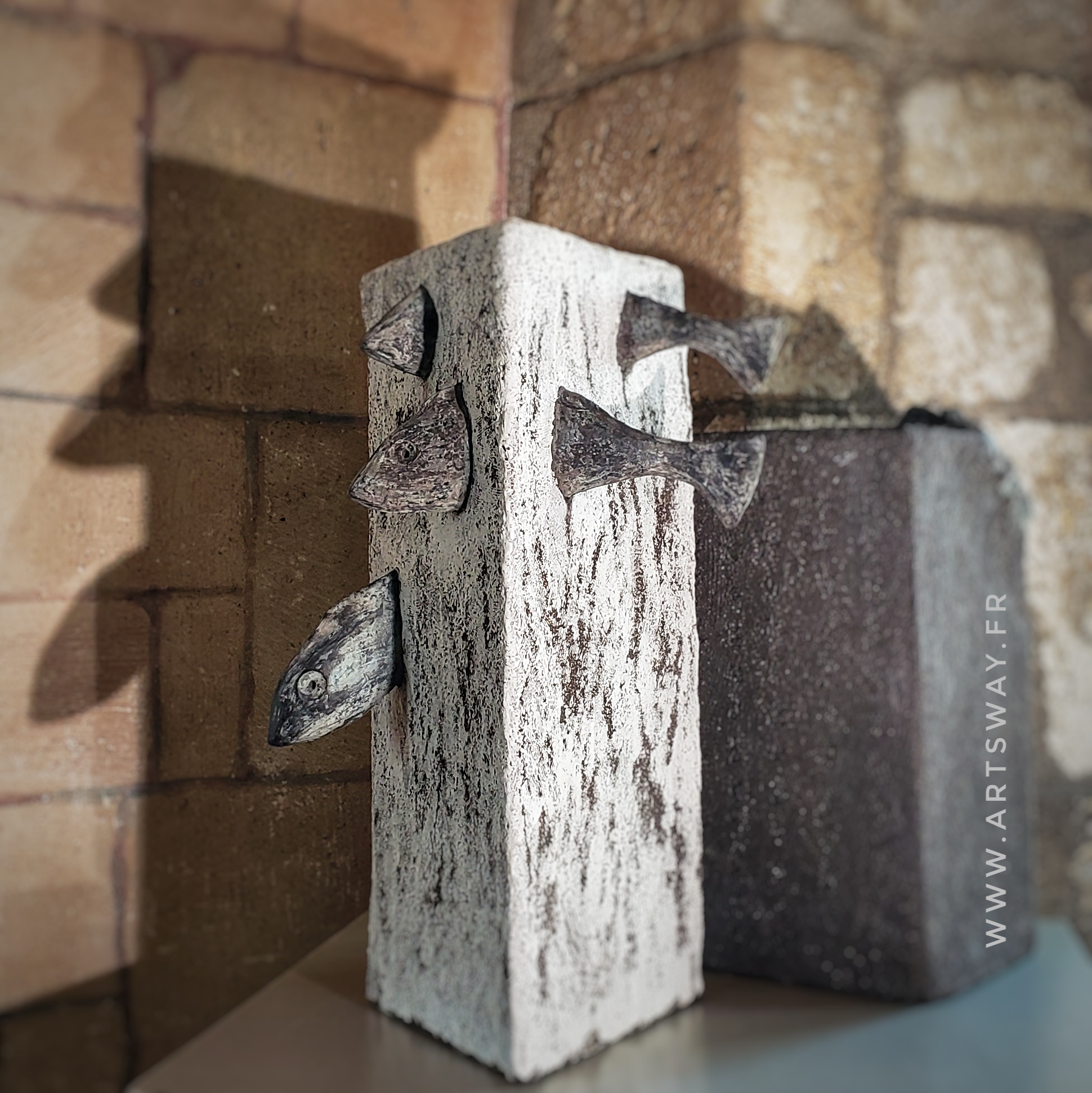 INSTINCT Grès émaillé (H: 52 x 30 x30) - 2024 - 500€
