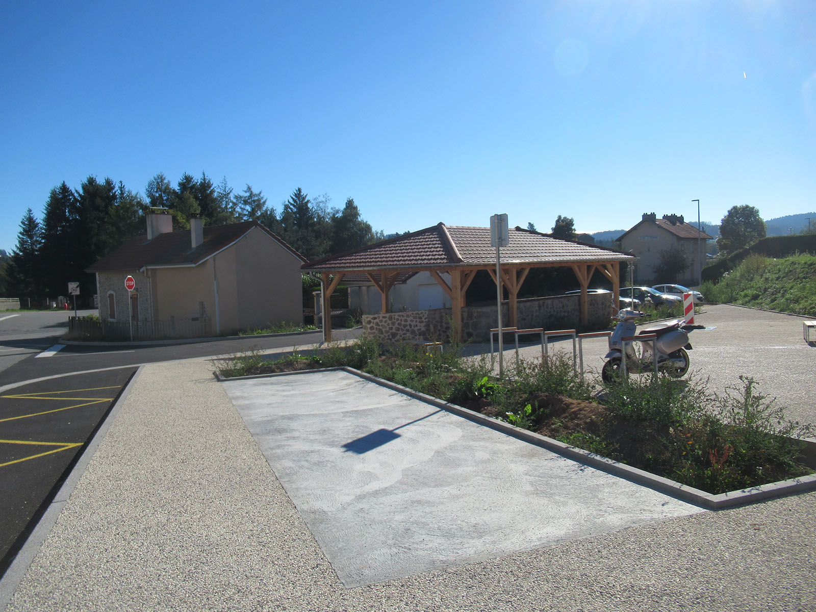 2023-Amgt d'une aire de covoiturage-Comcom Marche du Velay(43)-160 000€HT