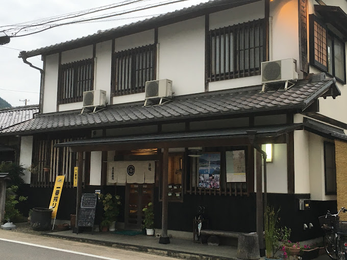 甚五郎寿司店舗