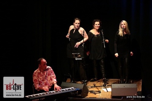 Eric Clapton tribute Braunschweig Malaika Lehner, Nicole und Conny Wachsmann