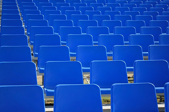 Neues auf Schalke: XXL-Kader soll deutlich reduziert werden - Transfers im Fokus - Wichtige Termine