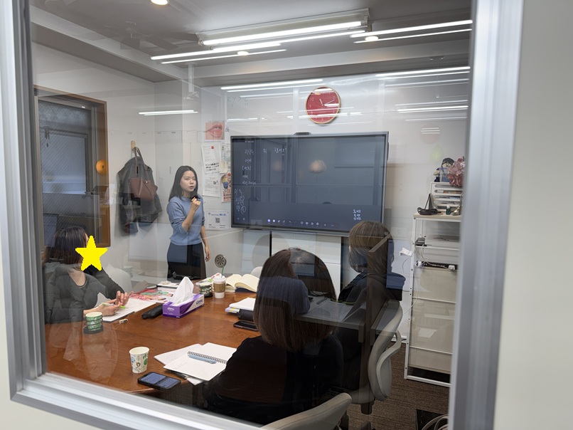 ヘユン先生、まさかの韓国へ緊急帰国。カイカ祖師谷教室の韓国語レッスンは今日もにぎやかです