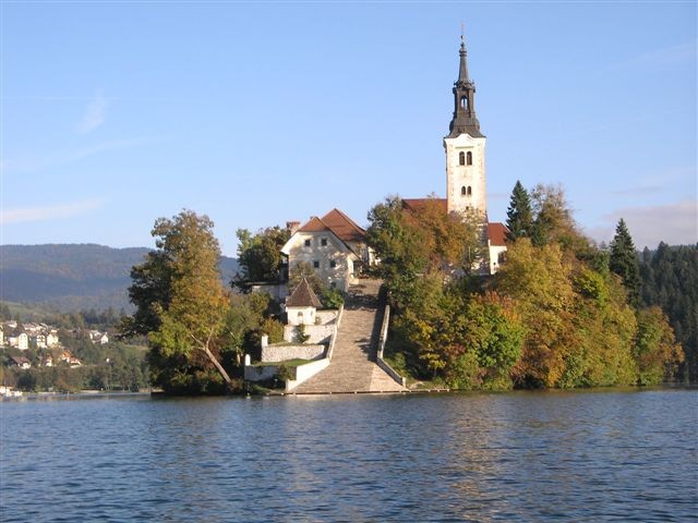 ブレッド湖の教会（スロベニア）