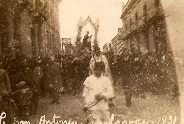 Procesión por las calles de nuestra Ciudad