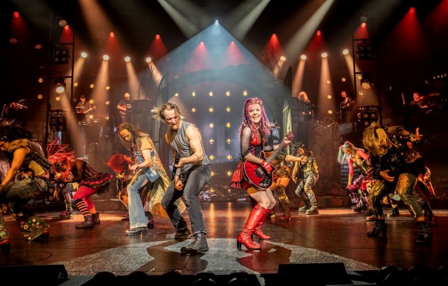 We Will Rock You Bühne in Stuttgart