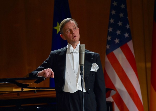 Max Raabe & Palast Orchester 2027 | Tickets & Termine