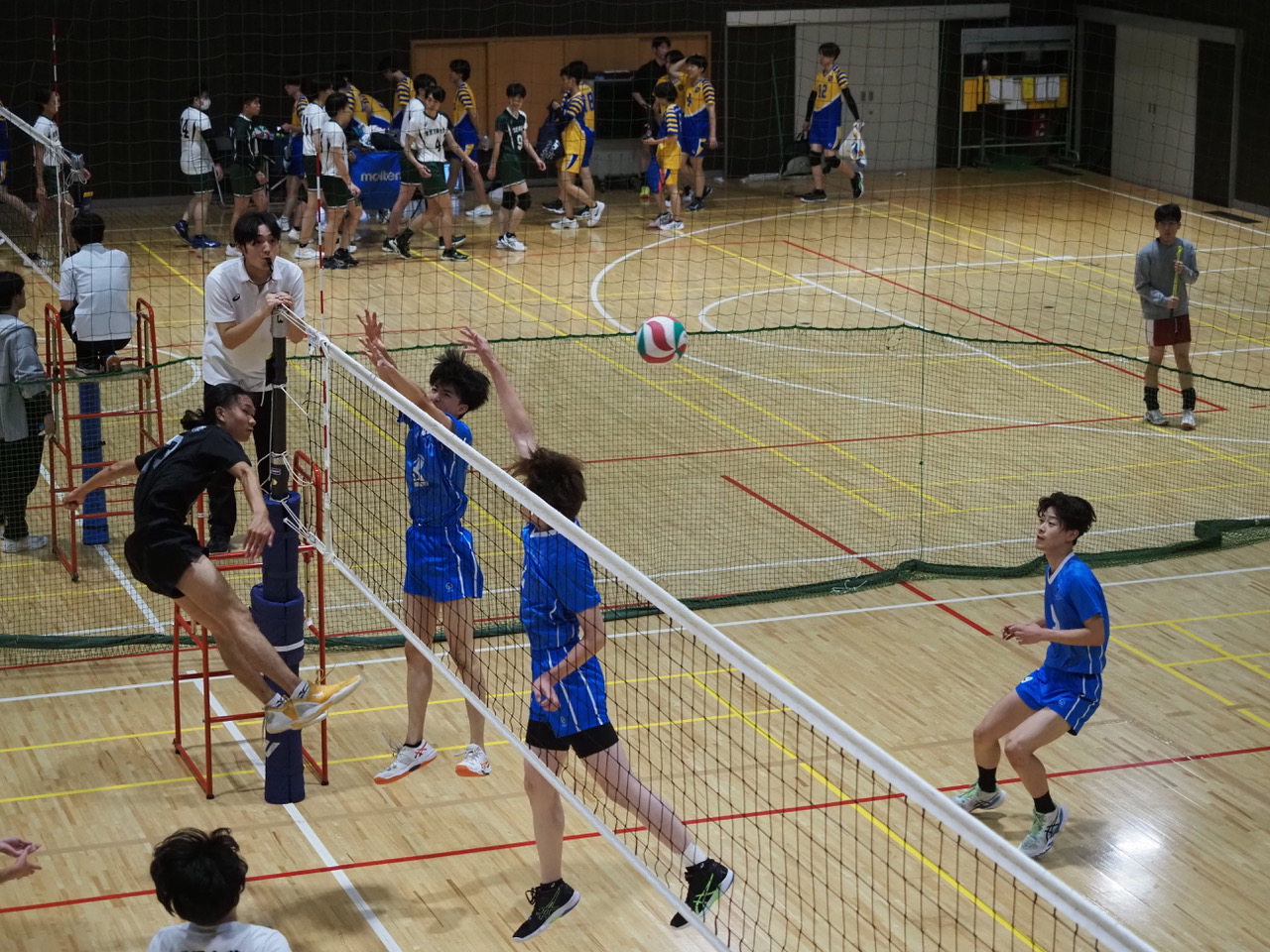 ブロック遅れた！