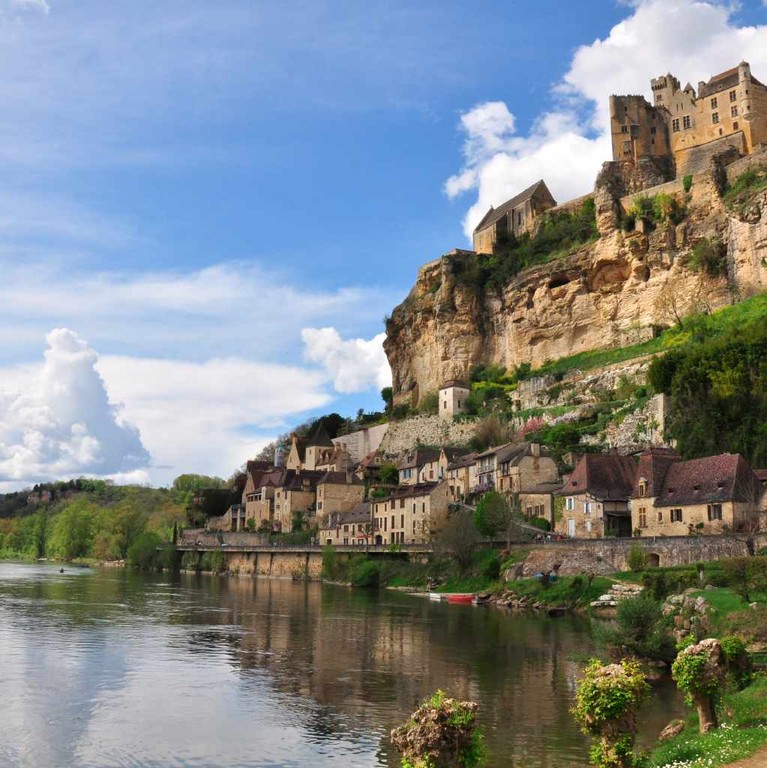 France　べナック