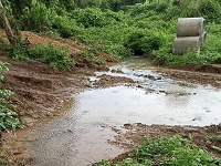 道路排水菅設置前状況