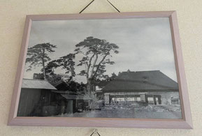 馬場上城天守台五郡松と二代目屋敷の遠景:作家三浦二三男の生家