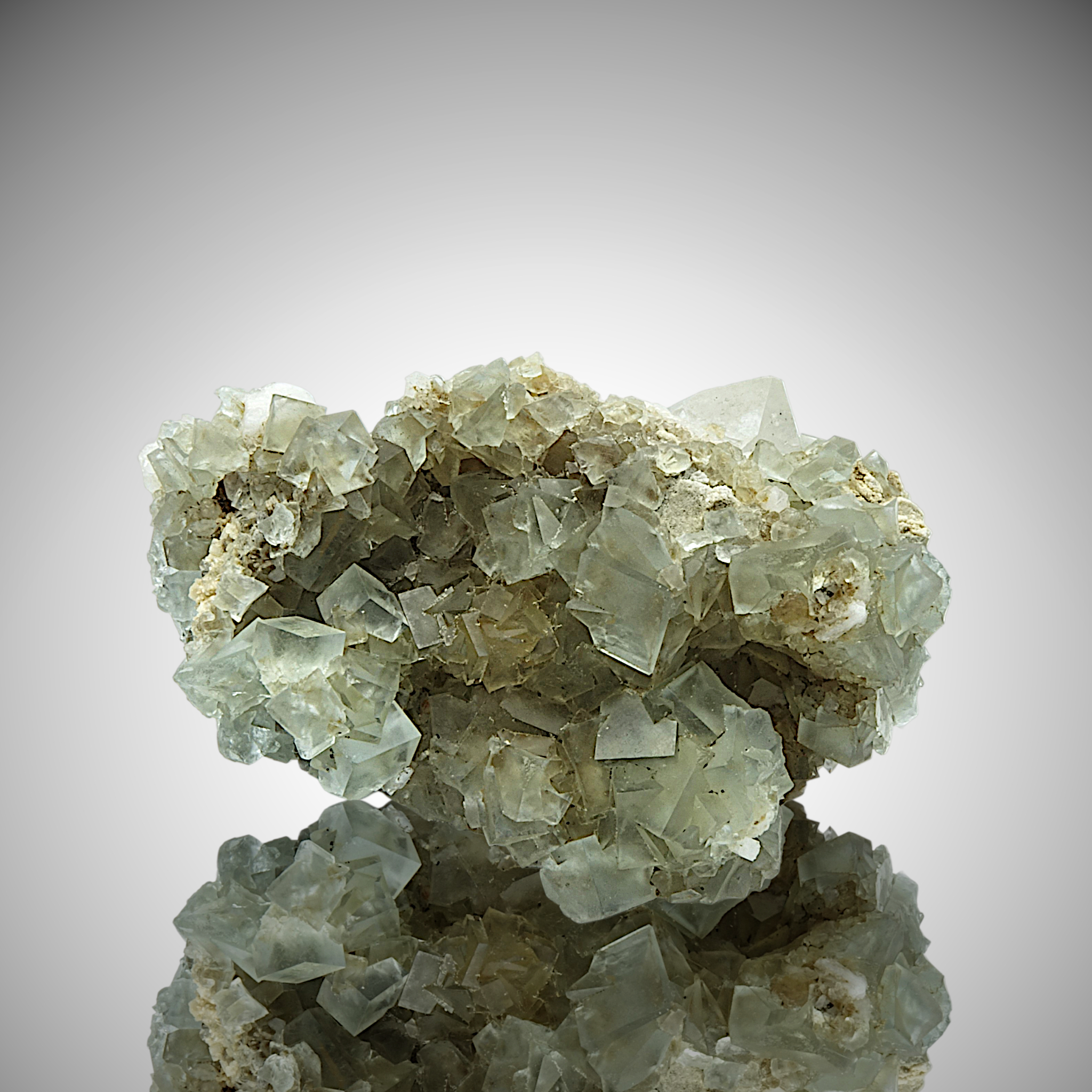 Fluorite/Rock Crystal, Lungau/Salzburg (back)