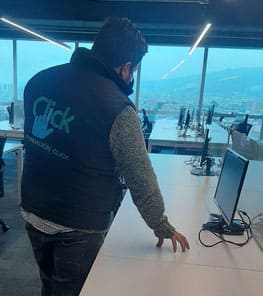 Fundación Click lugar parta recibir donaciones de equipos de cómputo