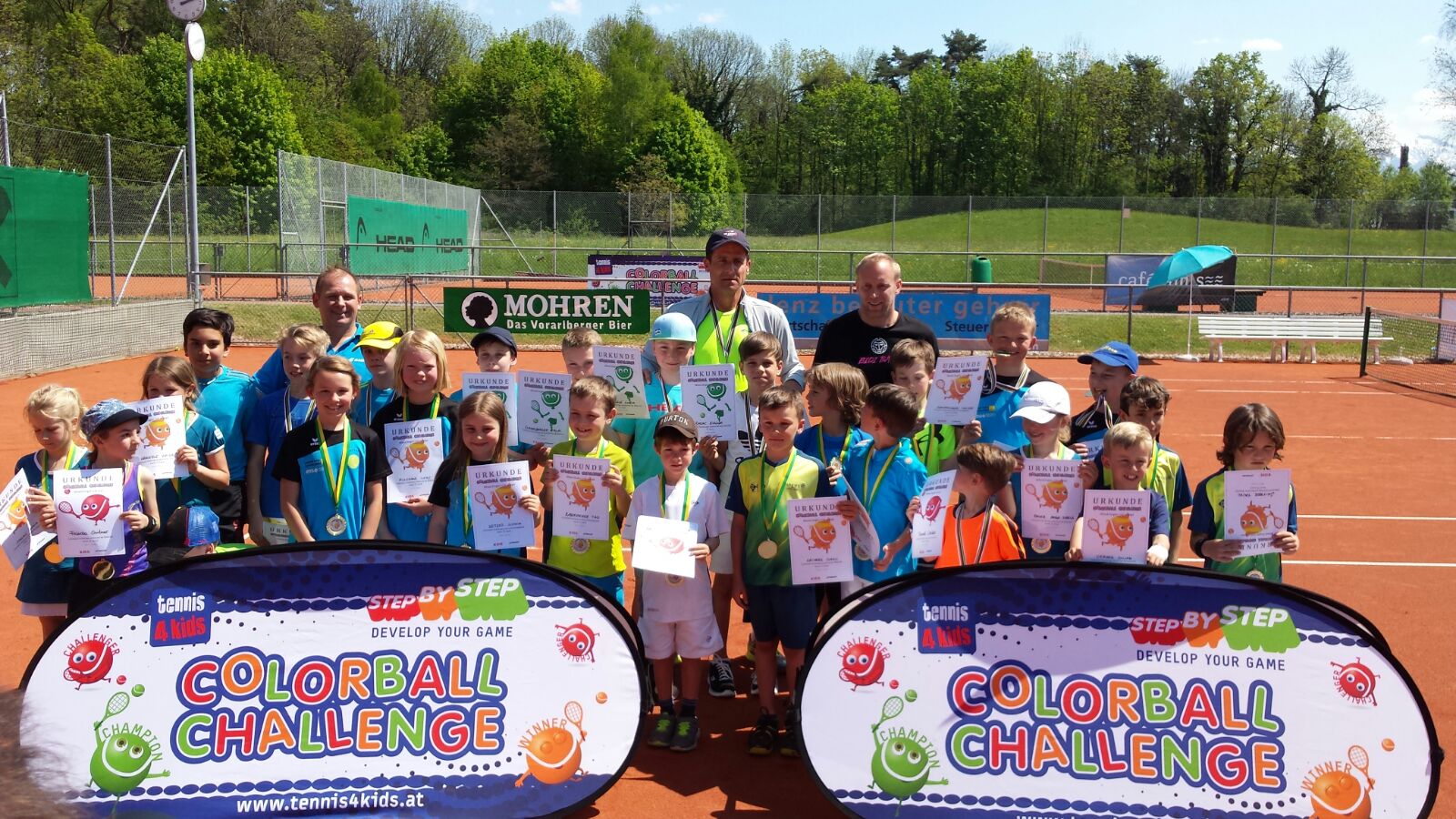 Gruppenbild mit unseren Tennis-Stars