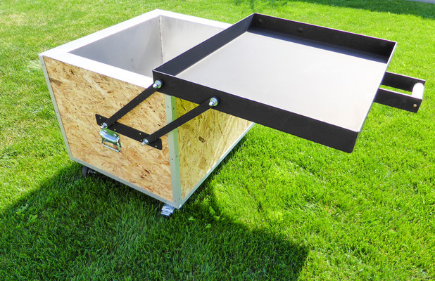 Grillkiste Massgeschneidert Diekistensau At