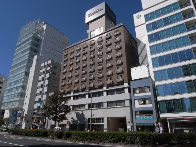 本日の団地は東京都港区にある 「北青山3丁目第二団地」です。