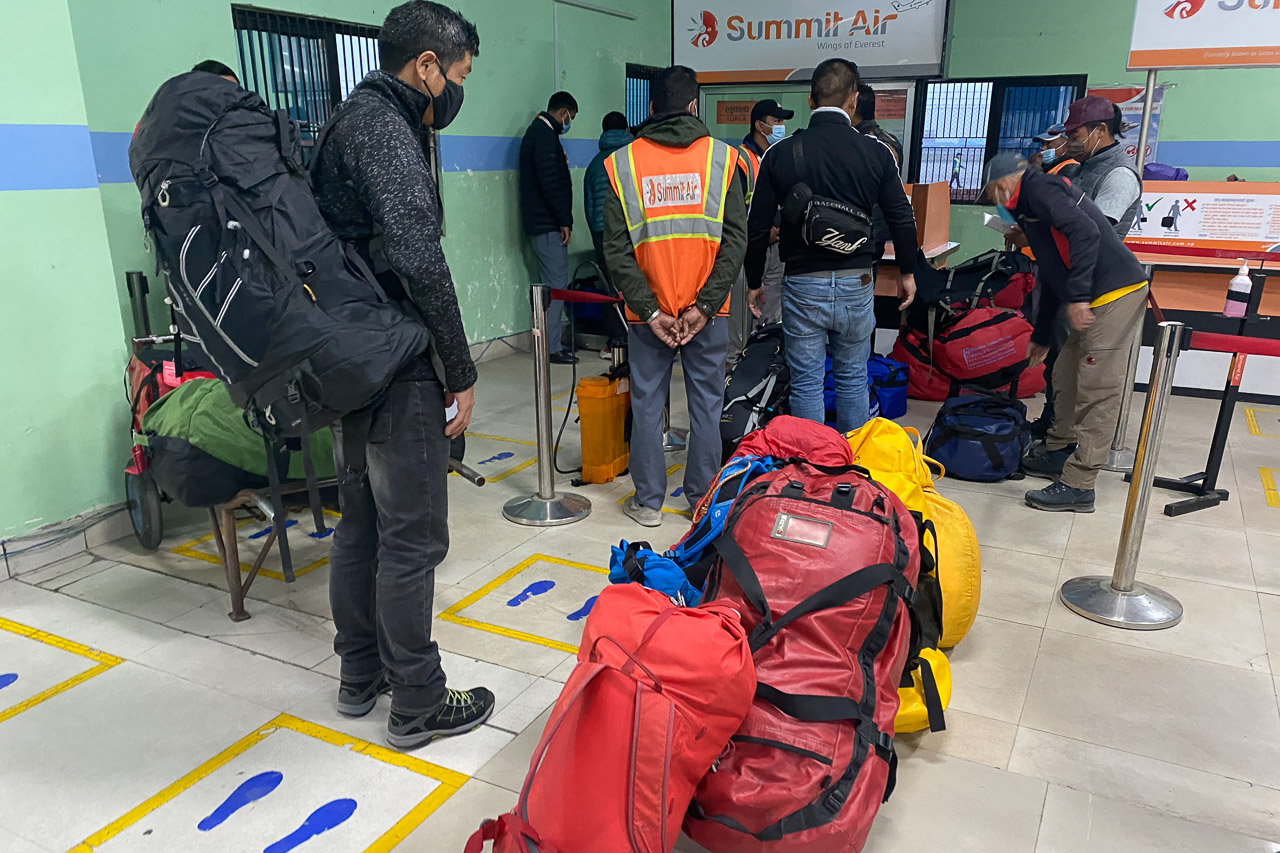 Kaum Leute und entspanntes Einchecken für den Lukla-Flug...da könnte man sich daran gewöhnen.