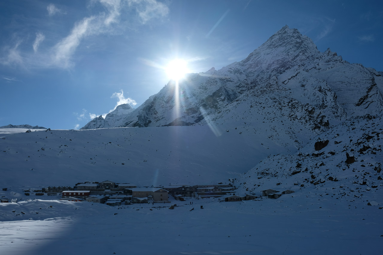 Nach 24 Stunden Schneesturm die ersten Sonnenstrahlen.