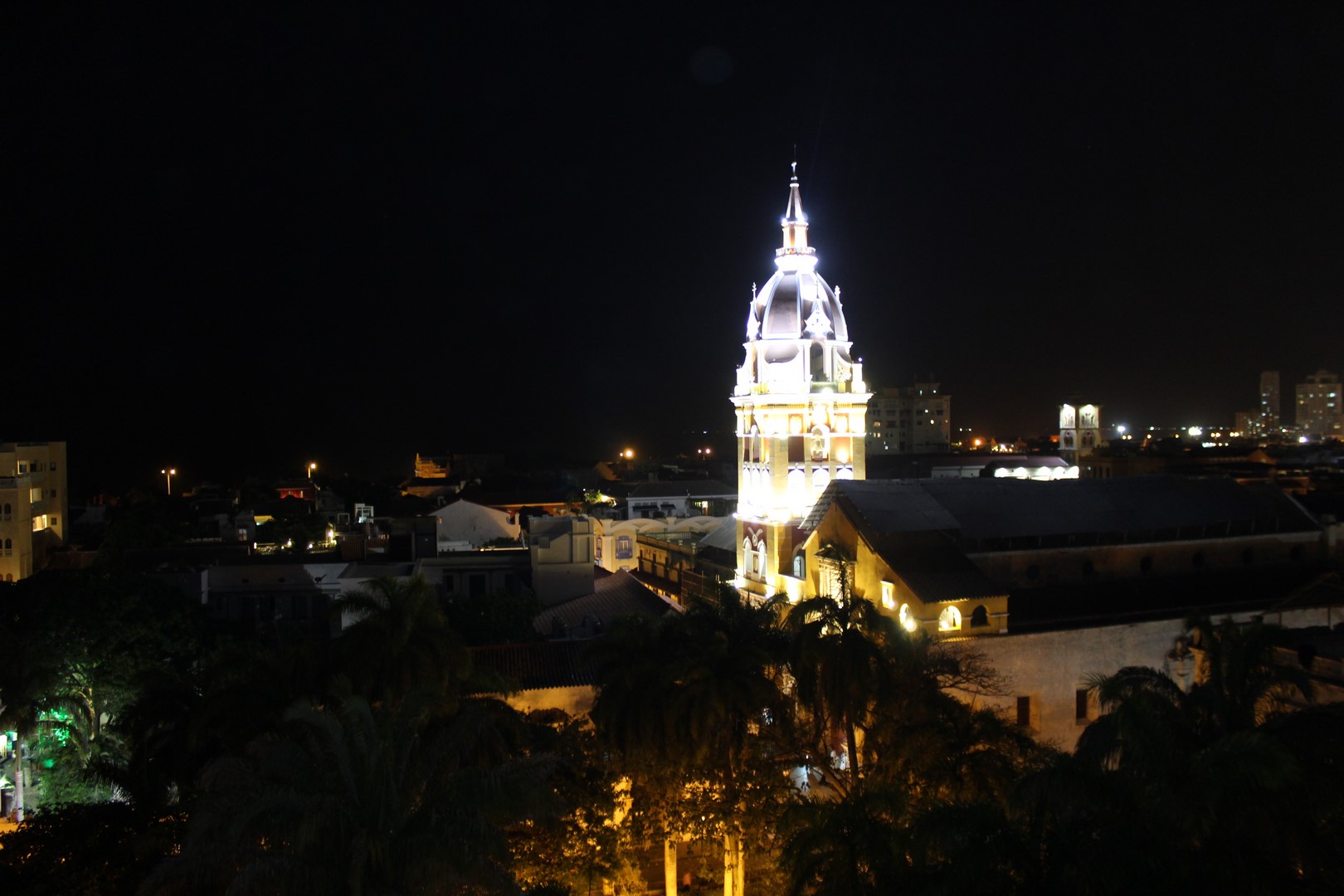 Ville tout aussi magique la nuit