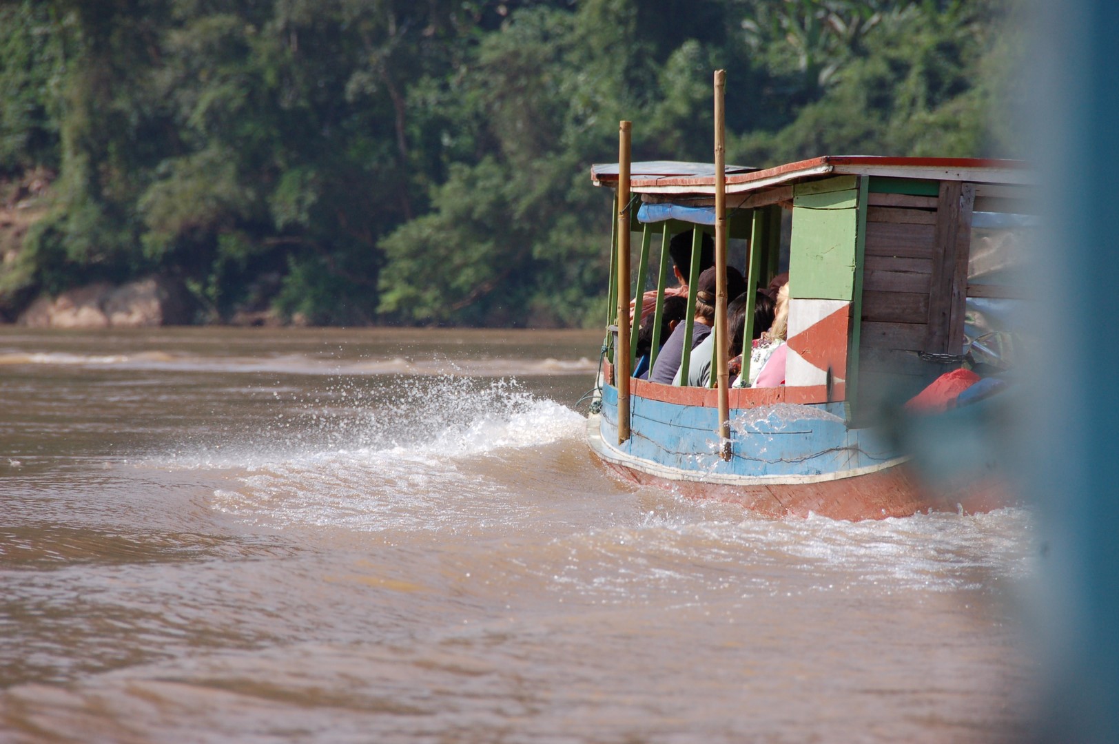 On reprend le bateau pour...