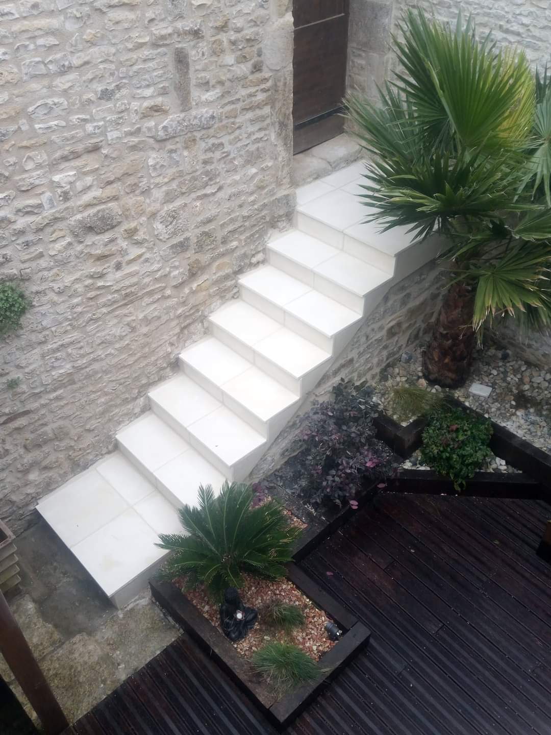 Réfection enduit et escalier en pierre.